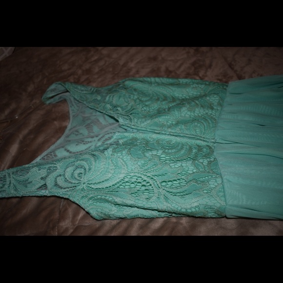 Girls Dress - Picture 4 of 6